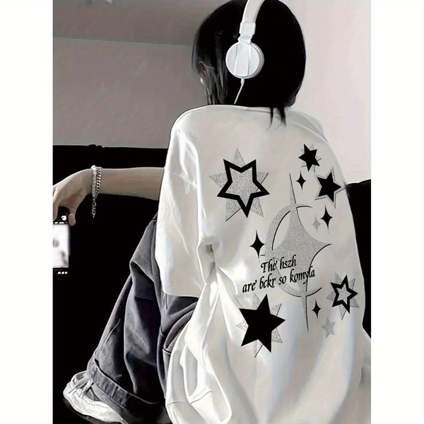 Women's Y2K Oversized Slim-Fit 100% Cotton T-Shirt - White Short Sleeve Round Neck Top with Star & Letter Graphic Print, Soft Breathable Fabric, Loose Fit Casual Shirt for Spring/Summer, Machine Washable Trendy Streetwear for Fashion Lovers, Cute T Shirts, Spring Outfit, Retro Style, Lightweight Tee, Stylish Blouse, Summer Outfits, Comfortable Material, Women