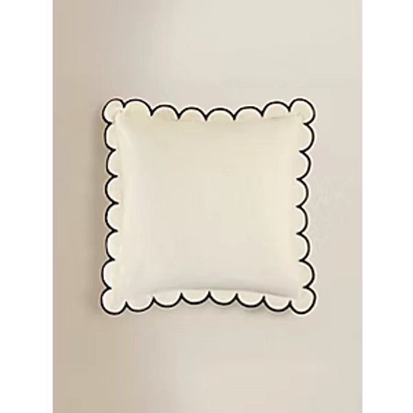 Black & White Slub Scallop Cushion