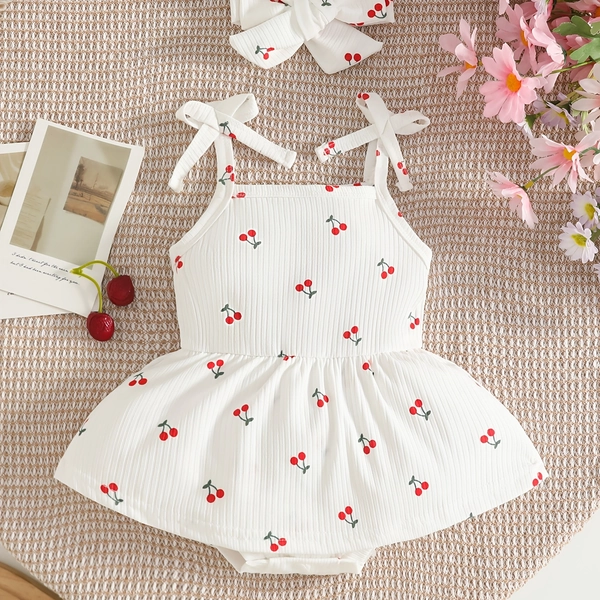 Vestido Mameluco con Estampado de Cerezas y Pañuelo para la Cabeza, Perfecto para Exteriores