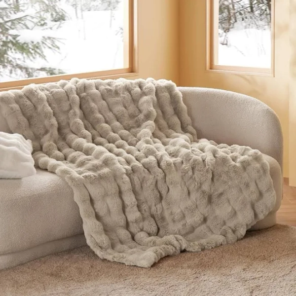 Ultra-Plush Bubble Faux Fur Blanket Throw