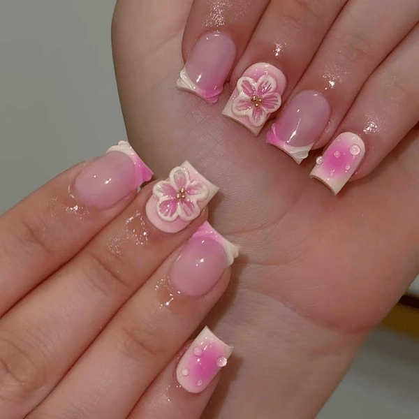 24pcs of 3D water drops gradient color flower design square armour European and American summer Golden flower core hand- worn armour jelly glue and rubbing strips, Diy Nail Art, Summer Nail Designs, European Style Nails, Floral Nail Art, Highquality