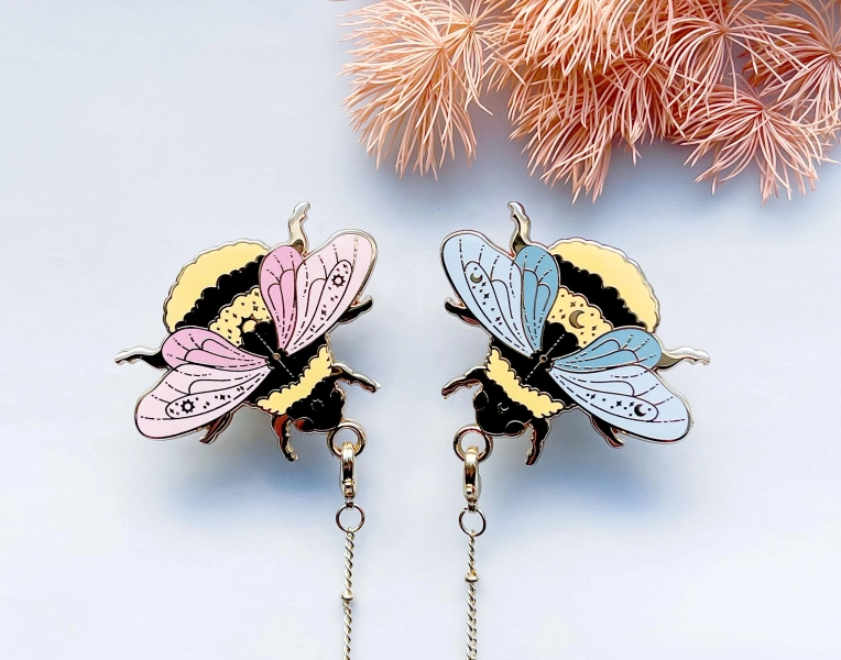 Sun Bee and Moon Bee Collar Pin Set