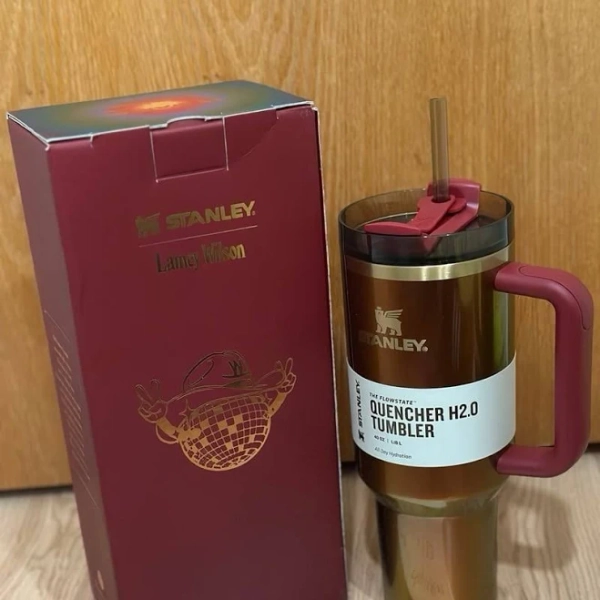 Stanley Wilson Country Gold Quencher