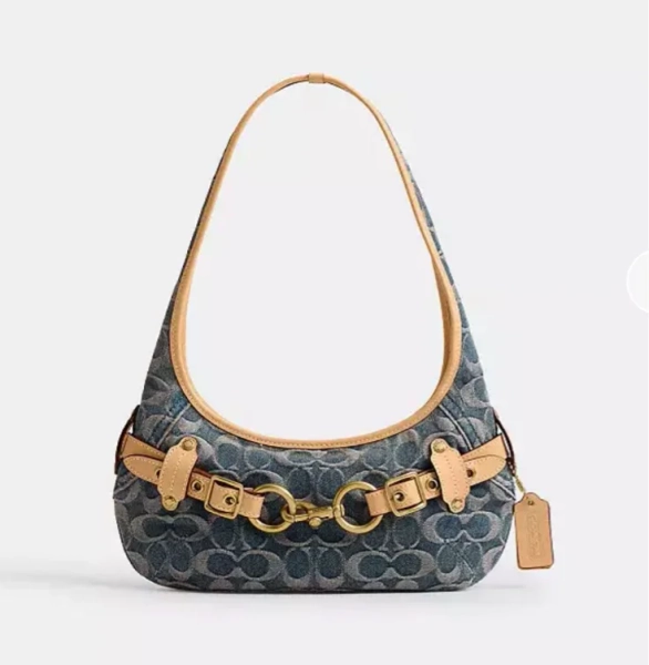 Belted Ergo Shoulder Bag 26 In Signature Jacquard