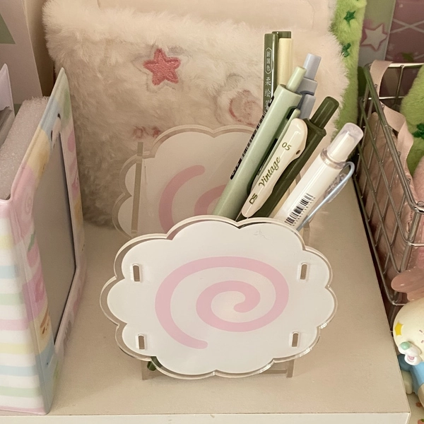 Acrylic Pen Holder Shaped Like a Cloud, Spacious Desktop Organizer Featuring a Pink Spiral Design, Storage Solution for Your Desk, Stationery Rack, Fun Office Accessory