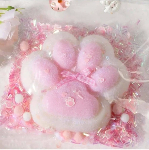 Squishy Paw Gift Box, Cat Paw Squeeze Toys, Cute Kawaii FuFu Squishies, Sticky Squishy Cat Paw Fur Ball, Kitty Paw Stress Relieving Fur Toys, YoYo