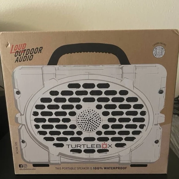 Yorkville Turtlebox Speaker