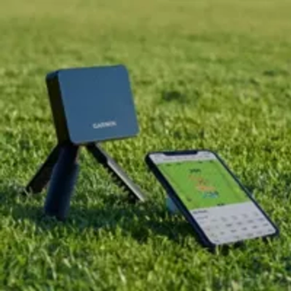 Garmin Approach R10 Golf Launch Monitor