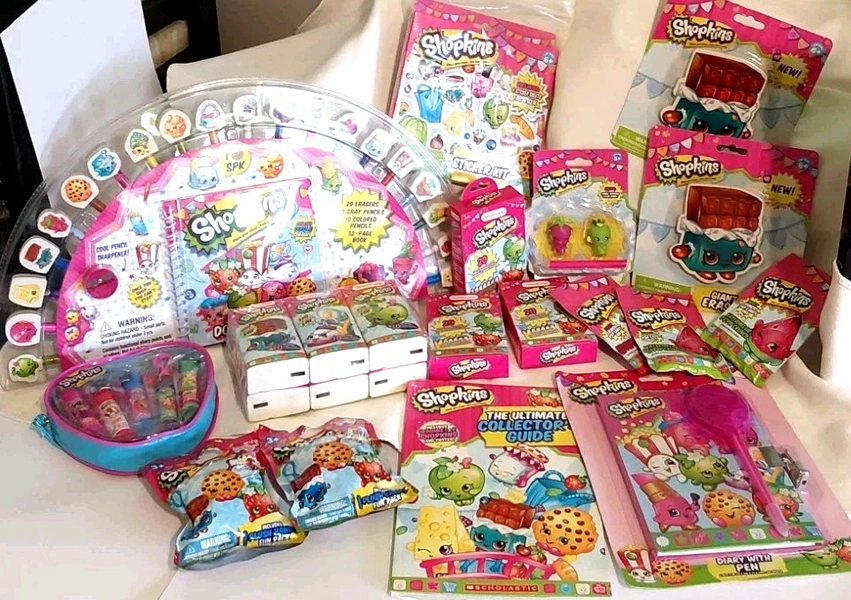 Shopkins Collectible Doll &amp; Toy Accessory Mixed Lot New Unopened 17 packages