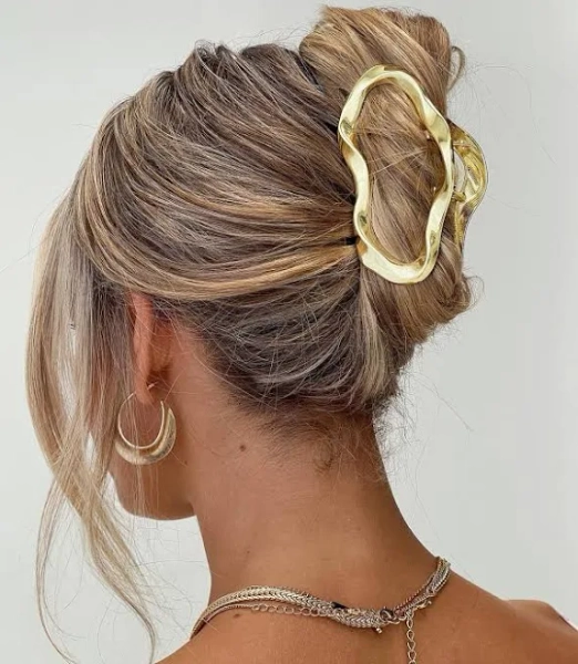 Princess Polly Take It Off Hair Clip