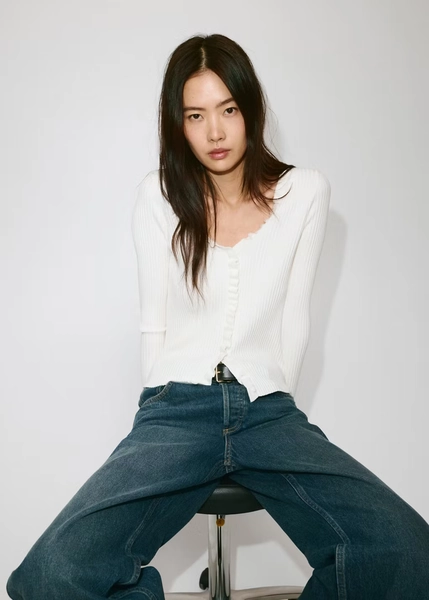 Cardigan coste volant - Donna | MANGO Italia