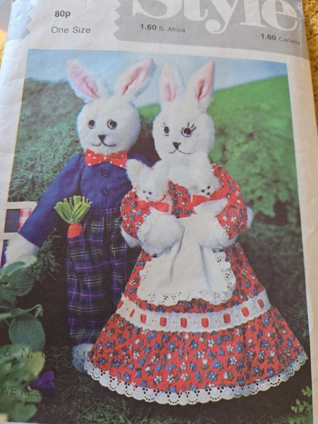 Style 2421 Vintage Used Sewing Pattern Child Baby Toy Rabbits 49cm Tall
