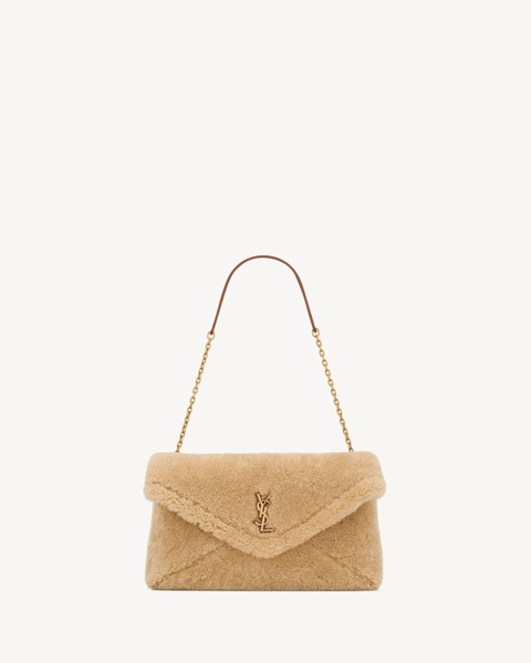 CASSANDRE large pouch on chain in shearling