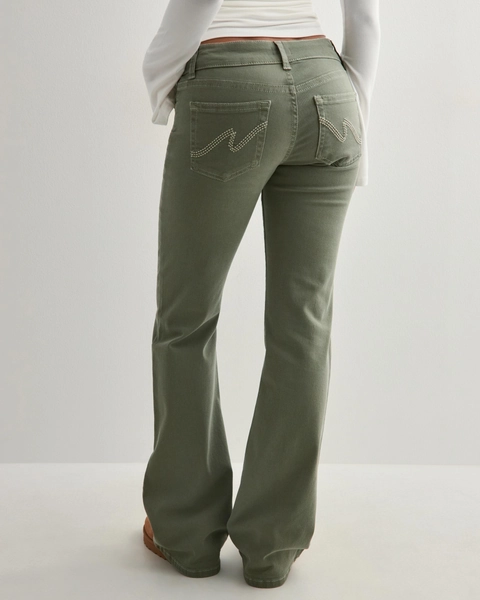 Low Waist Bootcut Stitch Jeans