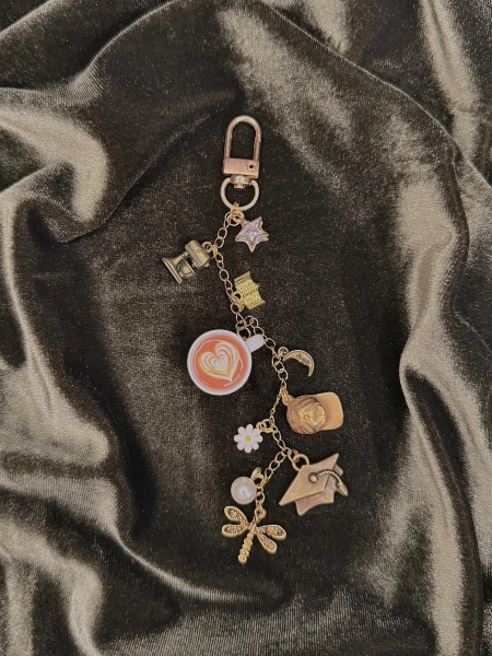 I Smell Snow Charm Chain | E-Reader, Kindle, Bag Accessory | Tiktok Bookish Gift