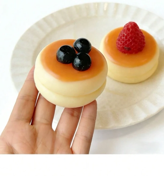 Multicolor Realistic Cake Squeeze Toy Fidget Toys Squishy Stress Relief Sensory Adult Kids Soft Slow Rebound Silicone Novelty Gag Durable F,Blueberry