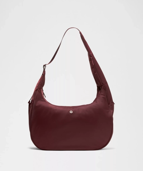 City Essentials Oversized Shoulder Bag 18L - Burgundy Bay/Silver - ONE SIZE