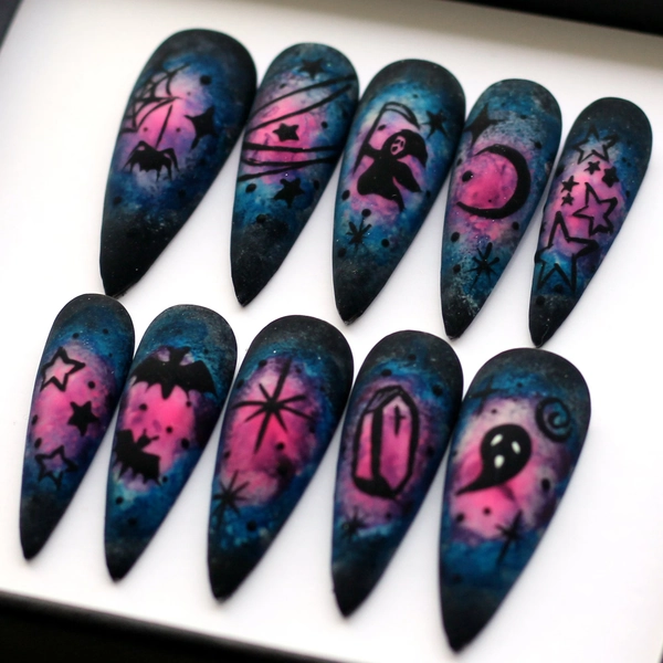 Halloween Press On Nails: Scary Night Ombre Matte Gel Nails V204