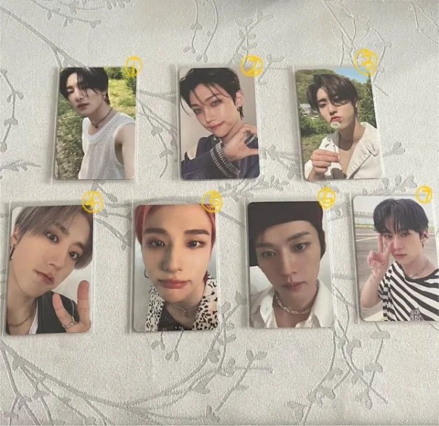 Stray Kids | K-pop | photo card | gift | official