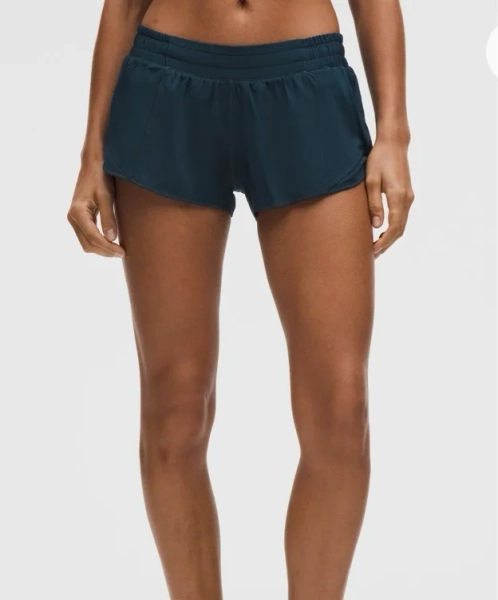 Hotty Hot Low-Rise Lined Shorts 2.5"