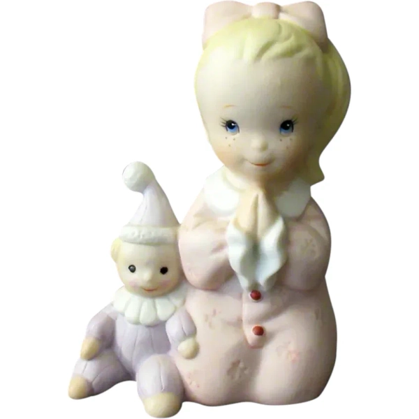 Vintage Porcelain Bisque Praying Child – Homco Label