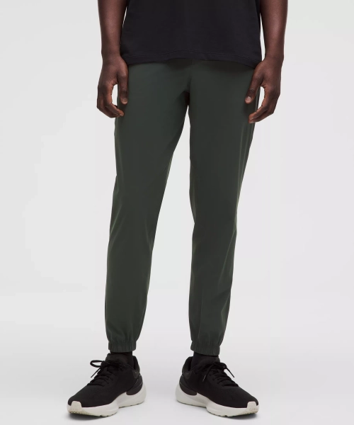 Pace Breaker Jogger *Regular - Rainforest Green - M