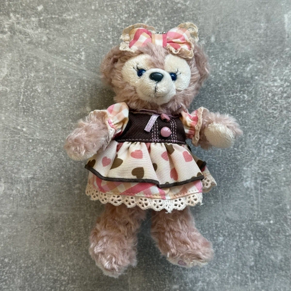 Tokyo DisneySea “Sweet Duffy 2014” ShellieMay Plush Badge | 14 cm | Japan Import | Snows Mini - Importing Japan to the UK