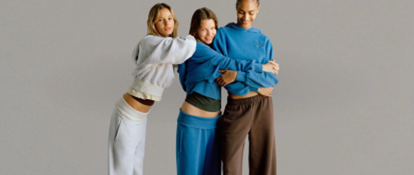 Low Rise Wide Jean