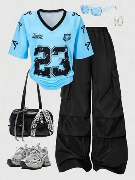 SHEIN 2pcs Tween Girl Set: American Raglan Sleeve Graphic T-Shirt And Patch Pocket Cargo Pants