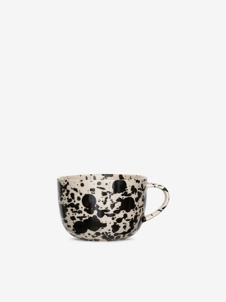 Tea Cup – Off White/Black – Homeware – ARKET GB