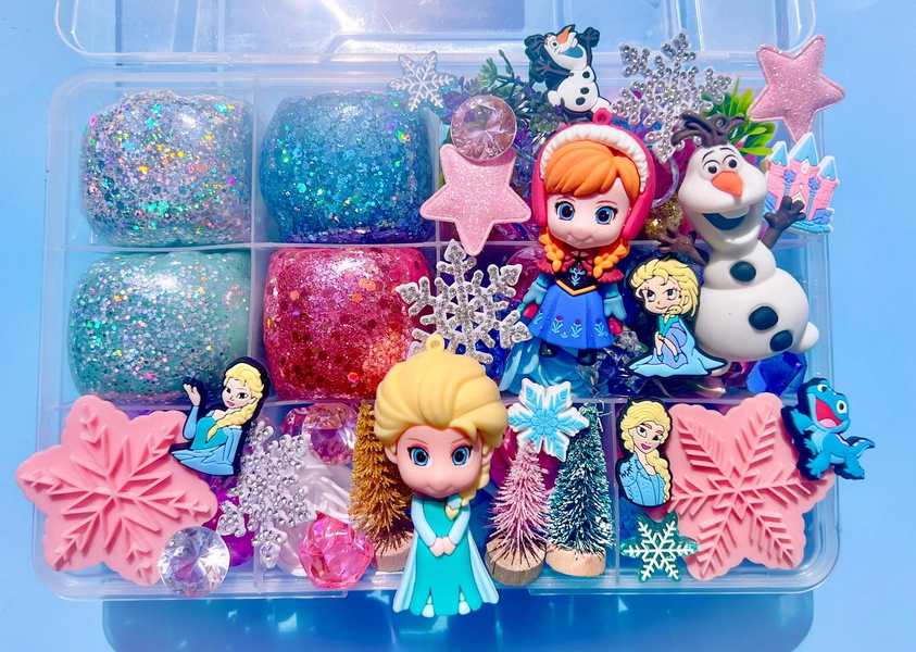 Snow Queen Play dough Kit,Playdoh kit,Frozen Sensory Kit ,Kids Birthday Gift,Gifts for girls, girls,playdough sensory ,Frozen Gift for girls