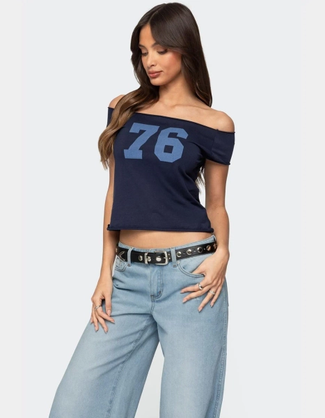 EDIKTED 76 Off Shoulder Top - NAVY | Tillys