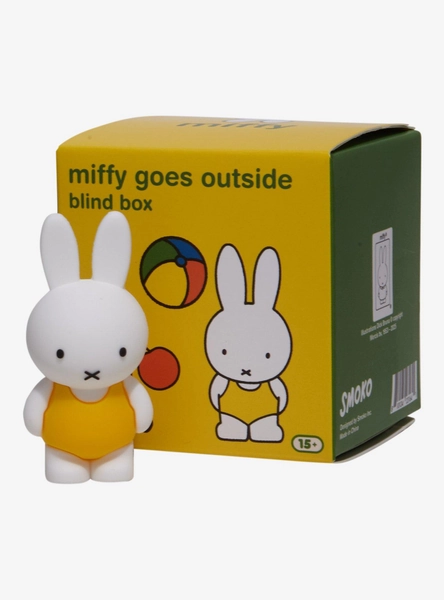 Smoko Miffy Going Outside Blind Box Figure