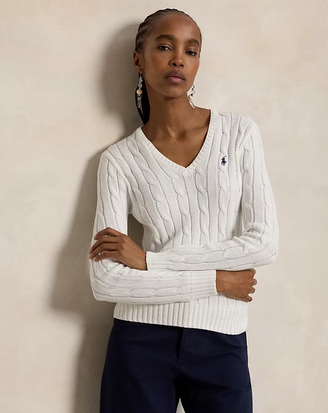 Maglia in cotone a trecce con scollo a V