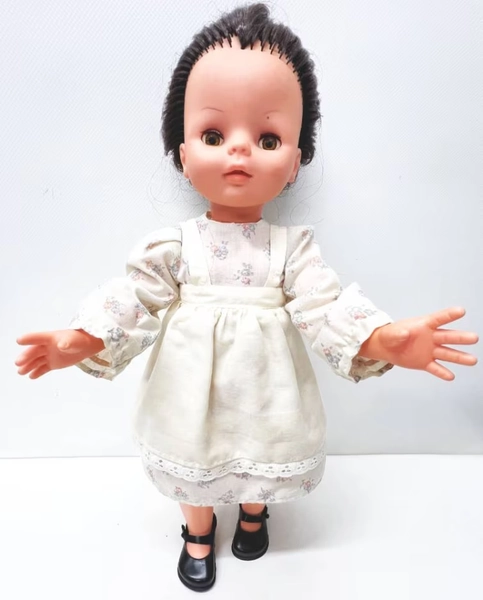 Vintage 1970's Palitoy Walk And Talk Doll 48cm