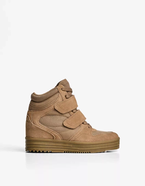 High-top sneakers with inner wedge