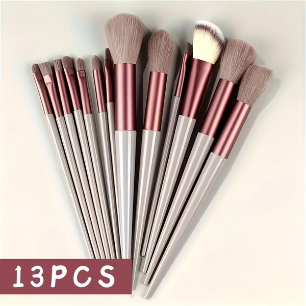 [13 Soft Makeup Brushes] A Set of 13 Soft Makeup Brushes to Meet All Beauty Needs, from Beginners to Professionals. A Perfect Gift Choice for Birthdays, Christmas And New Year