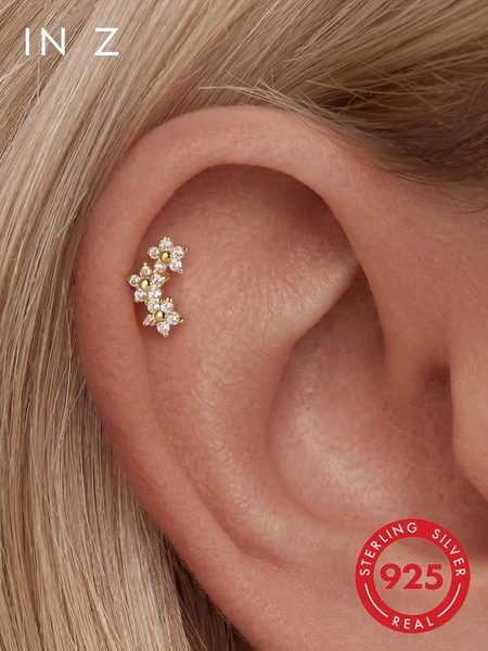 IN Z 1pc 925 Sterling Silver 3-Flower Zirconia Inlaid Flat Stud Earring | Small Stud Earring | Stackable Earring | Cartilage Stud Earring | Helix Stud Earring | Layered Ear Stud | 925 Sterling Silver Jewelry | Suitable For Women's Daily Wear | Sold As Single Piece (Not A Pair)