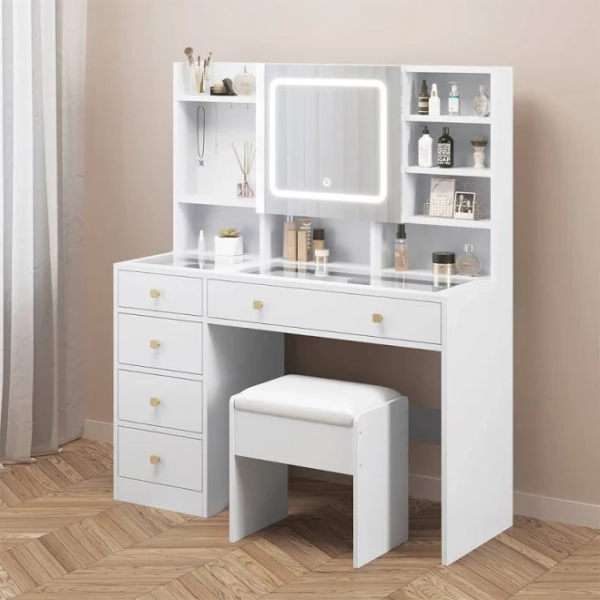 Bohuslava Vanity Table Stool Set Wade Logan