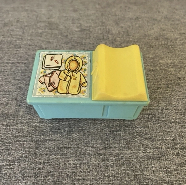 Fisher Price vintage 70S 80s Toy Little People House Blue baby changing table