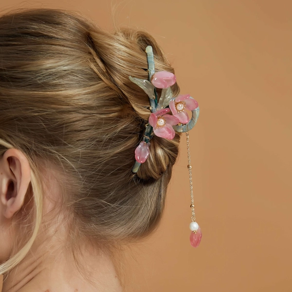 Red Camellia Flower Hair Claw, Handmade Special Unique Flower Hair Clips, Romantic Wedding Gifts, One-of-a-Kind Hair Accessories