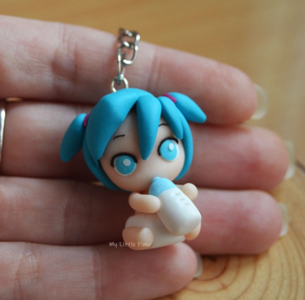 Hatsune Miku Keychain - Hatsune Miku figure - Kawaii Miku - Miku charm - Baby Hatsune Miku - Baby Miku - Polymer clay Miku