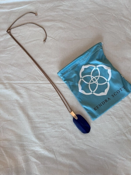 VGUC Kendra Scott Inez Blue Sparkle Rose Gold Necklace