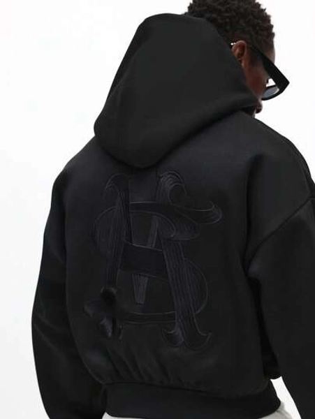 SUMWON Graffiti Pullover Hoodie With Drawstring And Centre Pocket For Casual Streetwear Style - Size S