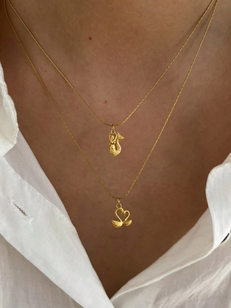 1pc Stainless Steel Waterproof Non-Fading Cute Mermaid & Swan Pendant Necklace, Suitable For Women's Daily Wear, Summer Beach Holiday Accessory