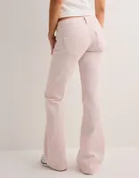 Super Low Heart Pocket Bootcut Jeans