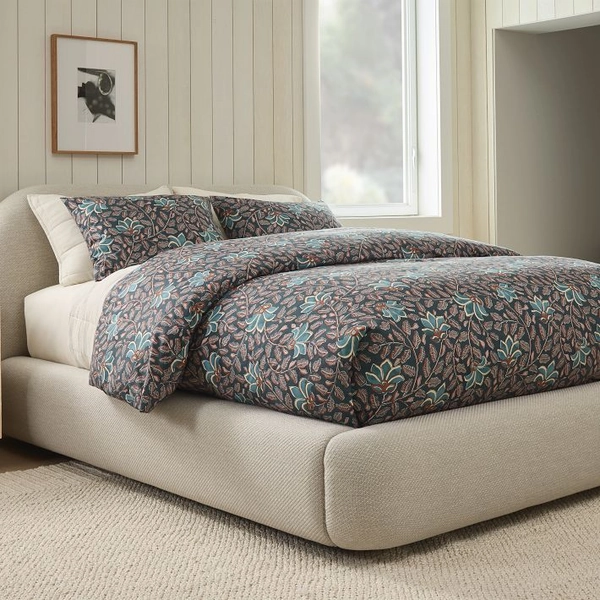 Laurent Bed