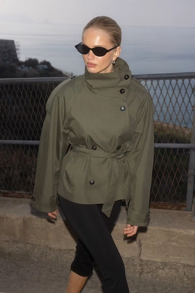 High neck trench jacket - Green - Women - Gina Tricot