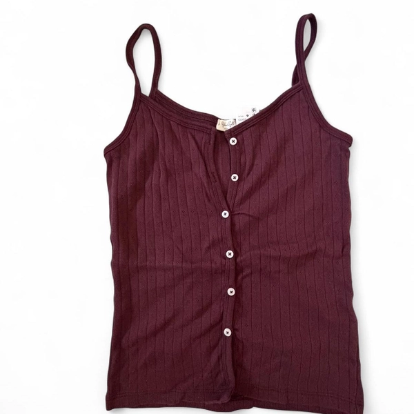 Brandy Melville burgundy buttoned tank 
Casual wear...