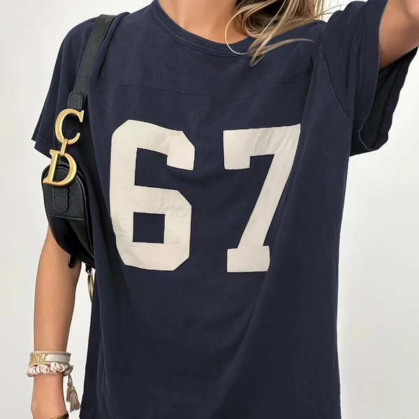 Women'S Y2K Retro Graphic T-Shirt - Navy Blue & White Contrast Tee with Number 67, Loose Fit Round Neck Top for Casual Outfits, Everyday Streetwear - Non-See-Through Fabric, All-Season Layering Essential, Ladies T Shirts, Versatile Clothing, Bold Print Shirt, Comfortable Fit, Streetwear Fashion, Vintage Aesthetic, Breathable Material, Short Sleeve Shirt, Fashion Enthusiasts, Lounge Wear, Durable Shirt, Printed Shirt, Fashion Lovers, Tshirt Women, Stretchy Fabric, Summer Wardrobe